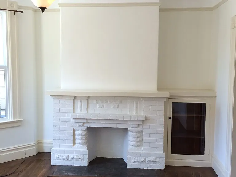 557 Sanchez St — Photo 2