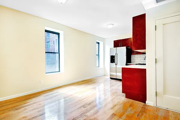 Rented by Nest Seekers International | media 39