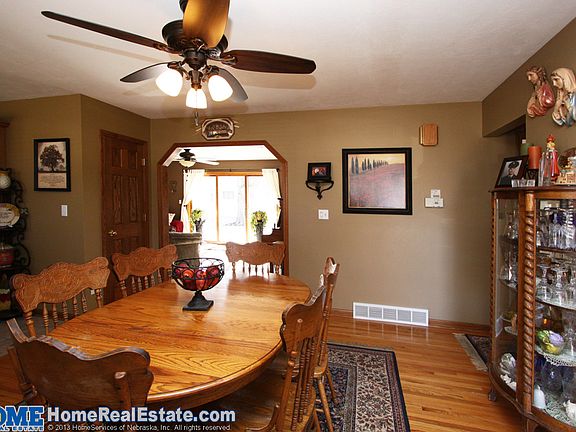4th image of 14521 Oak Ln