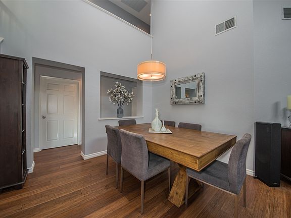 3rd image of 4928 Wheelhouse Dr