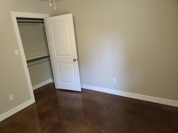 3rd image of 59 Blue Bonnet Ct