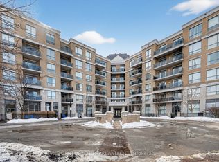 111 Civic Square Gate #207, Aurora, ON L4G 0S6