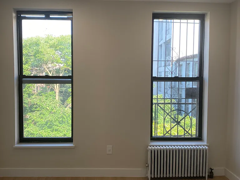 76 4th Ave #2 — Photo 11