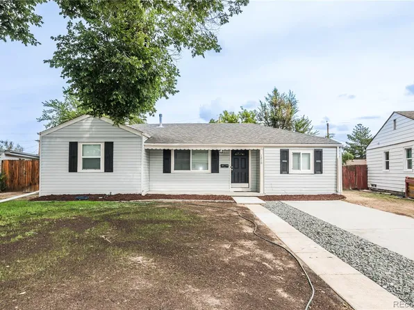 1210 Hillside Street, Aurora, CO 80010