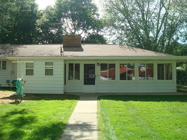 2nd image of 20635 Middlebelt Rd