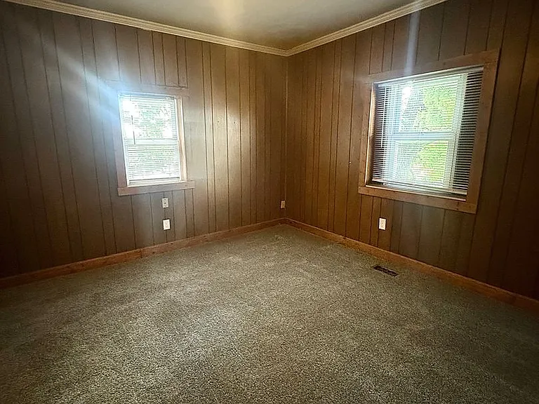 301 E Memorial Dr. (Wilson Acquisitions, LLC) — Photo 6