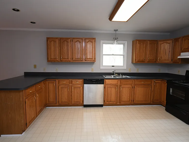 20503 Chestnut Ridge Dr — Photo 14