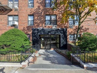 1040 Neilson Street #6F, Queens, NY, 11691