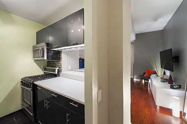 Rented by Nest Seekers International | media 22