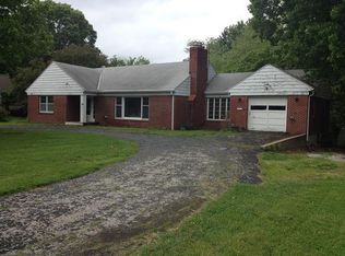 3851 Blue Ridge Blvd, Independence, MO 64052