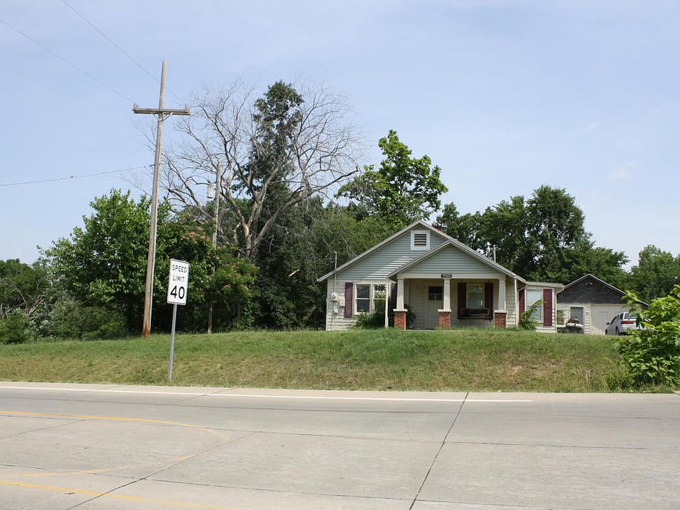 1st image of 4421 Clark Ln
