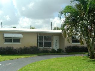 1740 Carissa Rd, Lake Clarke Shores, FL 33406