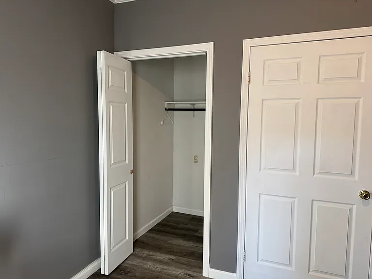 204 E Main St — Photo 7