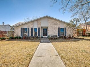 9014 Westfield Dr, Rowlett, TX 75088