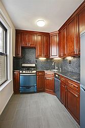 3rd image of 200 W 108th St APT 11B