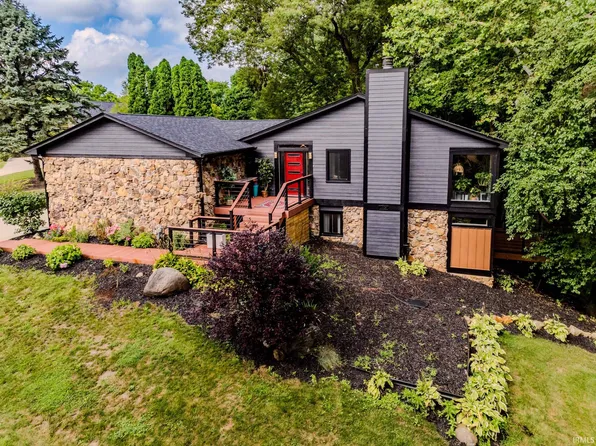 1026 Yellowbrick Rd, Pendleton, IN 46064