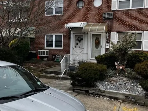 10-14 116 Street, College Point, NY 11356