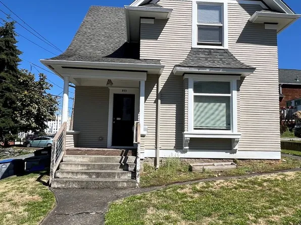 311 E Laurel St, Bellingham, WA 98225