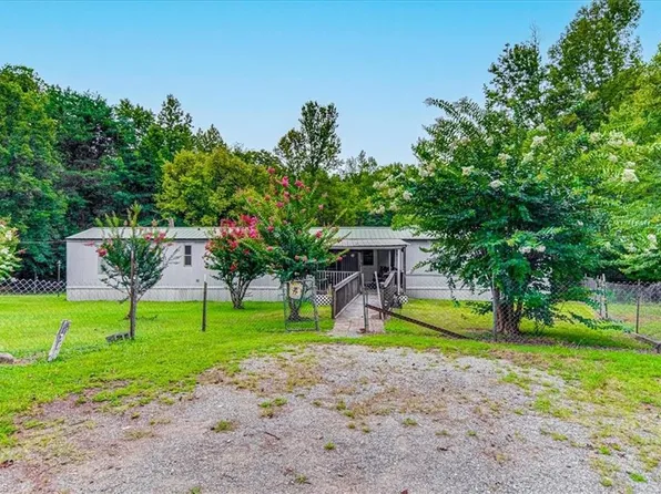 331 Buckner Pl, Thomasville, NC 27360