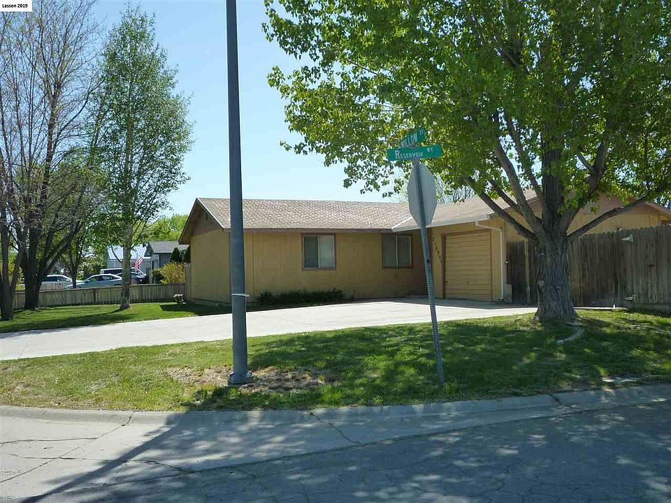 1st image of 710 Willow St #40