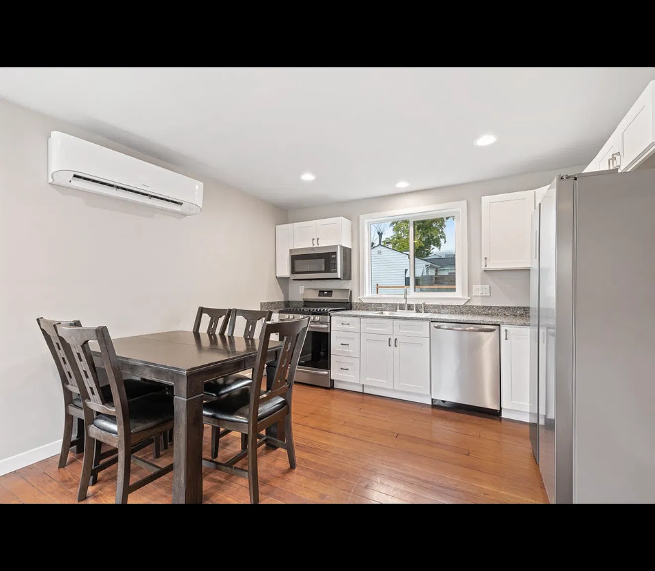 1 bed, 450 sqft, $1,250 — Photo 4
