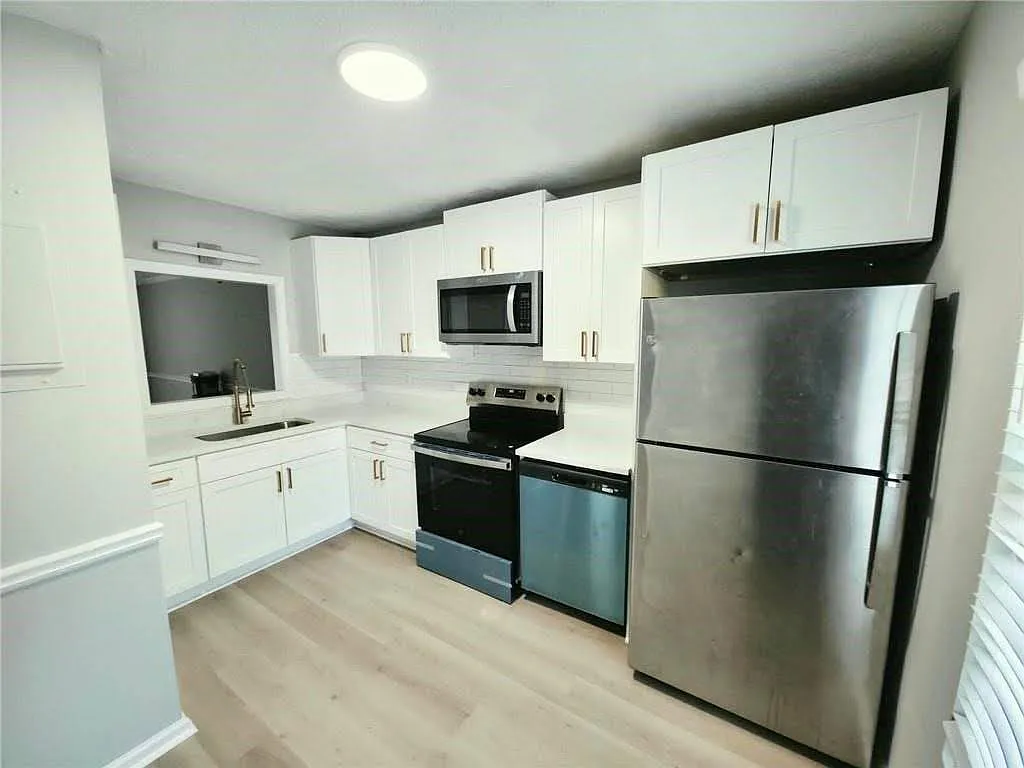 2 bed, 2.5 bath, 1200 sqft, $1,450 — Photo 4
