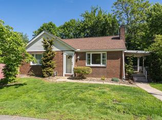 1 Spruce Aly, Monongahela, PA 15063