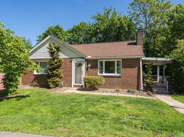1 Spruce Aly, Monongahela, PA 15063