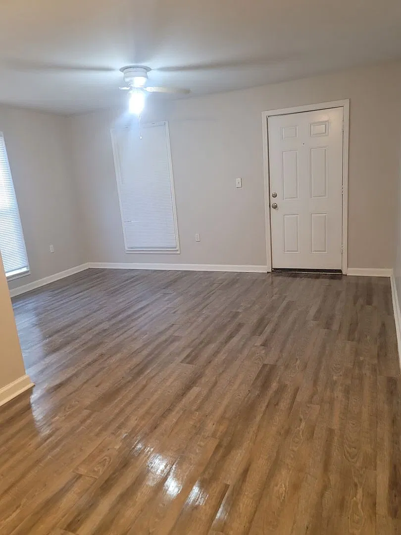 1B/1B Apartment Available in Sulphur-All Bills Paid-Section 8 Accepted — Photo 2