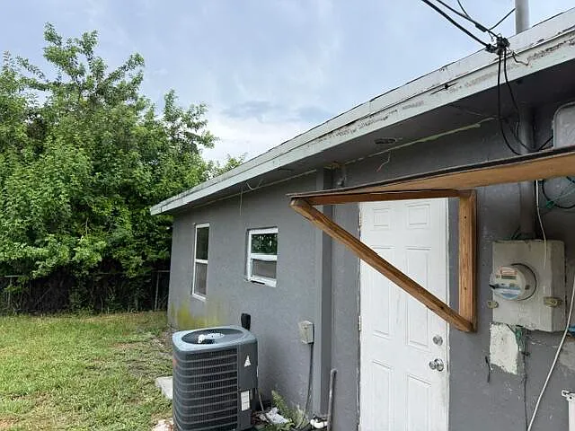 1219 Highland Rd — Photo 5