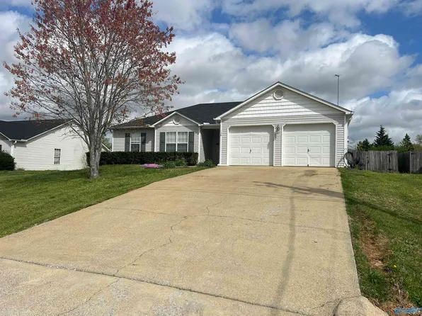 138 Fox Haven Ln, Toney, AL 35773