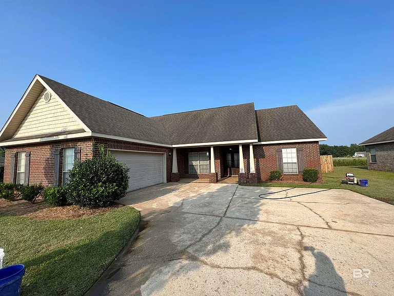 25360 Spindle Ln — Photo 1