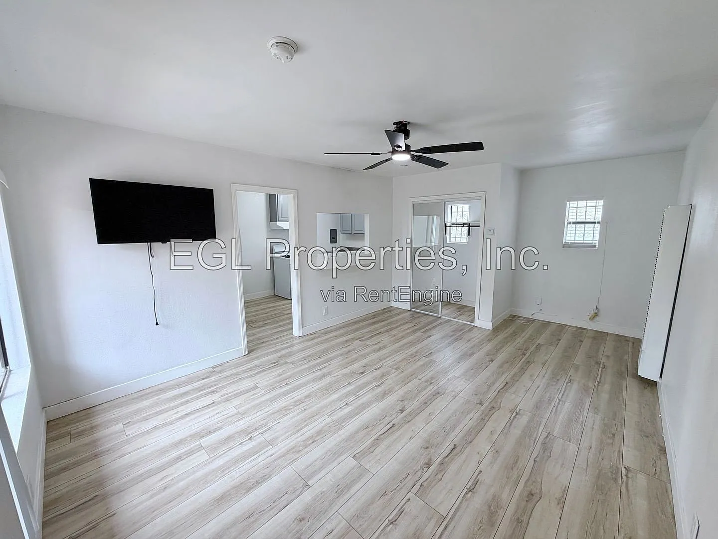 Studio, 1.0 bath, 650 sqft, $1,450 — Photo 4