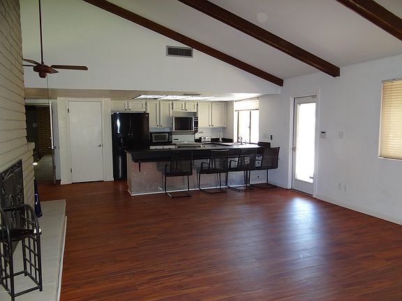 4th image of 1615 E HATCHER Drive