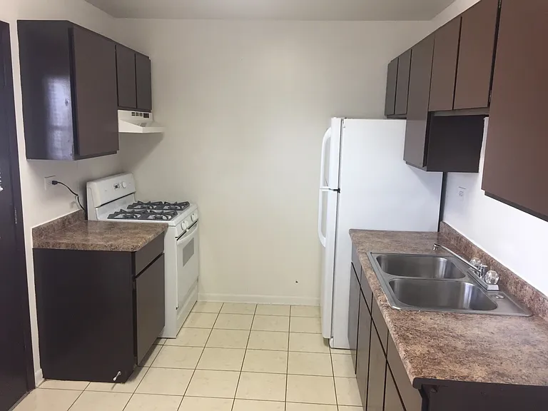 1740 North Ave #9 — Photo 1