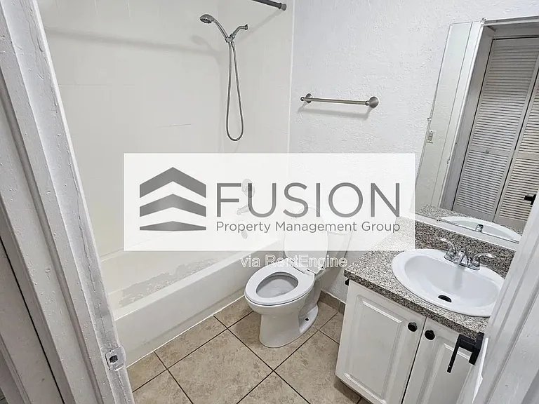 400 NW 65th Ave #123 — Photo 7
