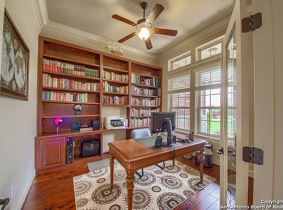 4th image of 26103 Park Bend Dr