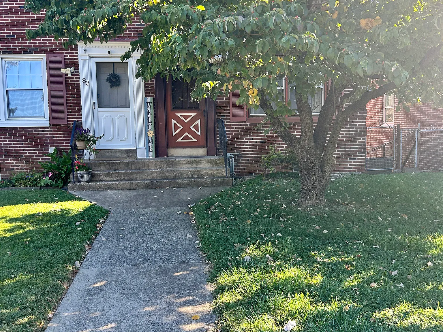 3 bed, 986 sqft, $1,795 — Photo 1