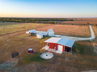 2367 Laubach Rd, Seguin, TX 78155