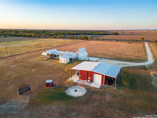2367 Laubach Road, Seguin, TX 78155