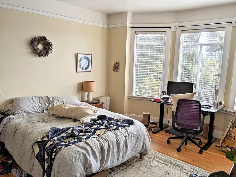 550 Lake St #302 — Photo 5