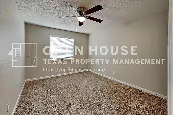 3413 Castle Rock Ln — Photo 14