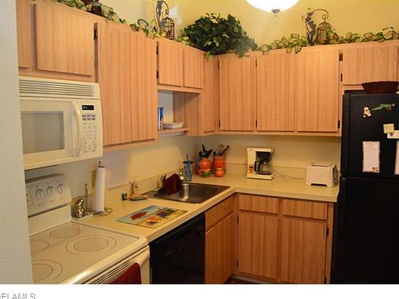 2nd image of 8151 S Woods Cir Unit 5
