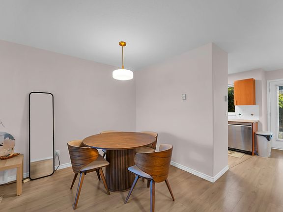 3rd image of 7360 Gilbert Rd #5