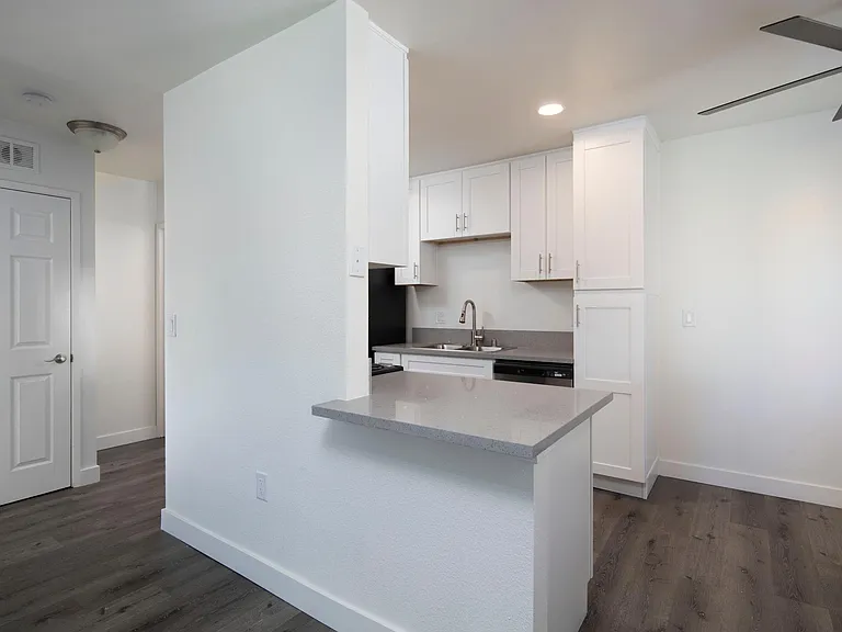 Tierrasanta Ridge — Photo 21