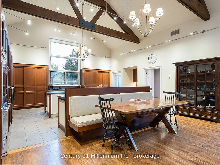 160 Grand Cypress Ln — Photo 17