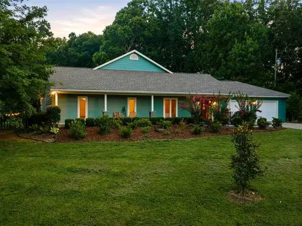 1766 Hunts Ln, Bowling Green, KY 42103