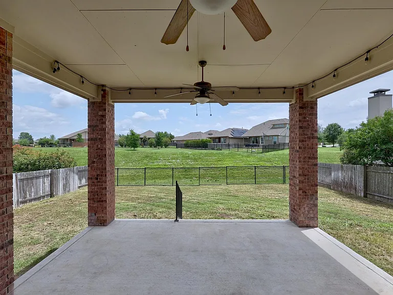 540 Blue Agave Ln — Photo 26
