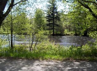 48 Northside Rd, Stark, NH 03582