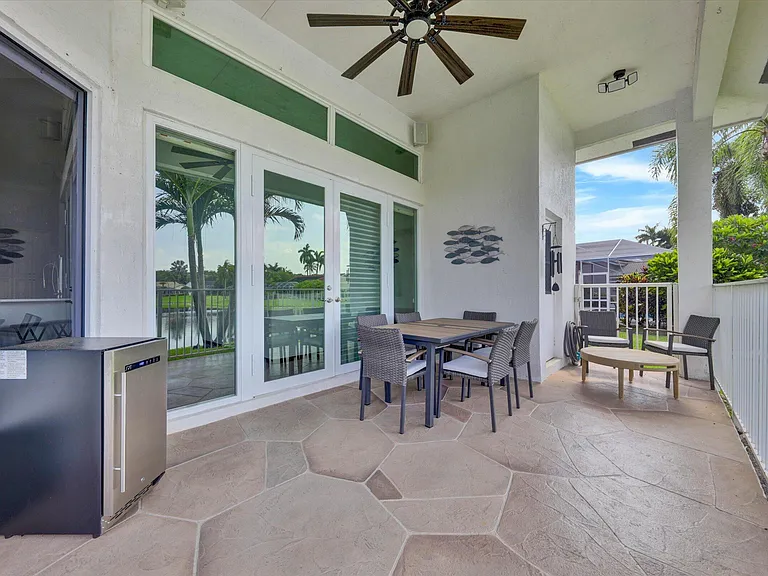 10370 NW 50th Ct — Photo 7